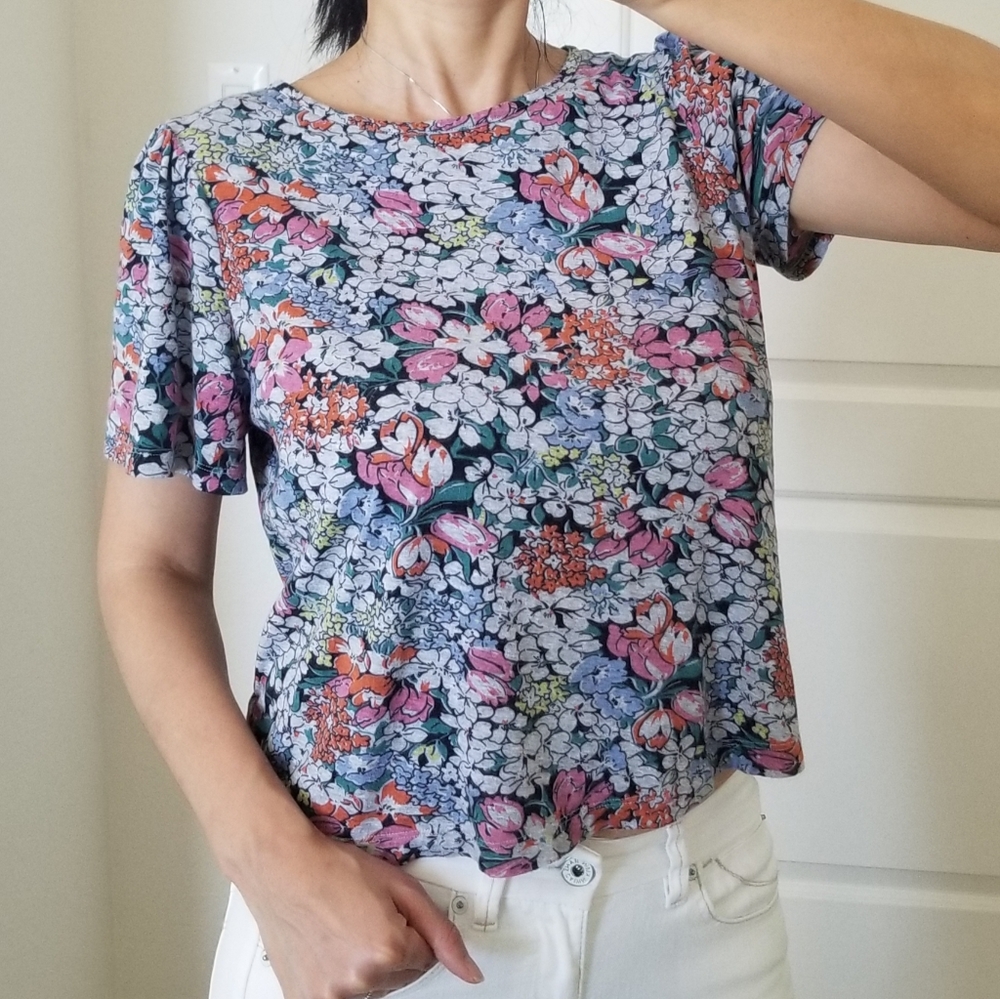 NWOT Anthropologie printed t shirts